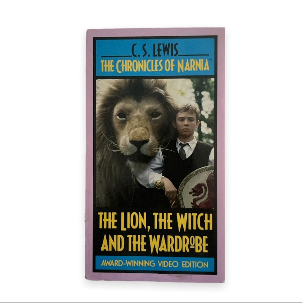 The Chronicles of Narnia The Lion, the Witch, and the Wardrobe Boxed VHS Set